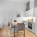 Modern With Rooftop Terrace And Stunning Views ベルゲン
